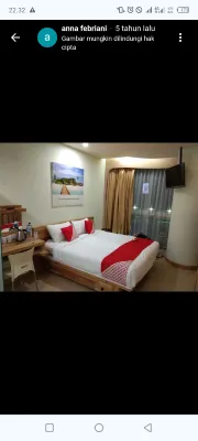 N Hotel Harmoni Jakarta Pusat Kamar Photos