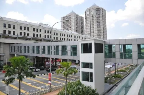 Damas Suites & Residences Kuala Lumpur Extérieur Photos