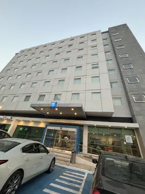 Ibis Budget Aguascalientes Exterior Photos