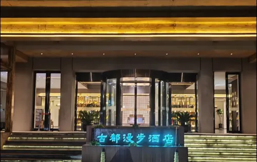Travel World Hotel Extérieur Photos