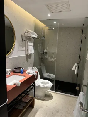 Qingmei Xueshe Shilily Hot Spring Hotel Rooms Photos