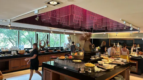 JC Kevin Sathorn Bangkok Hotel Dining Photos