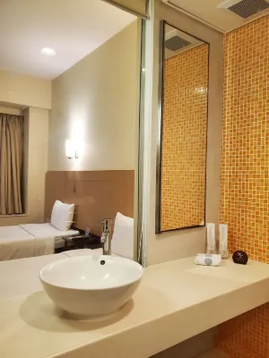 Hotel COZI Harbour View Rooms Photos