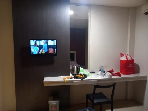 Pax Hotel Jakarta Rooms Photos