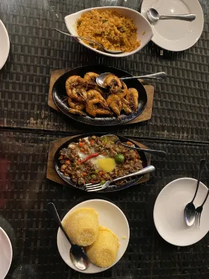 Ramada Encore Makati Dining Photos