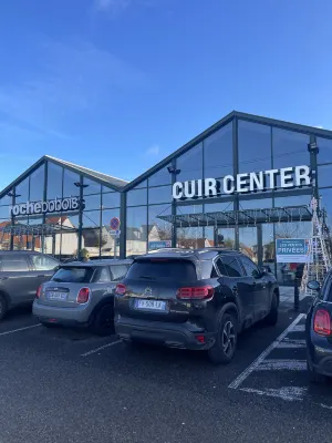 Hôtel Ibis Marne-La-Vallée Val d'Europe À proximité de l'hôtel Photos