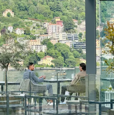 Hilton Lake Como À proximité de l'hôtel Photos