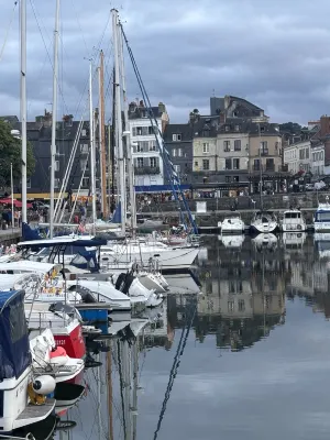 Premiere Classe Honfleur Near Hotel Photos
