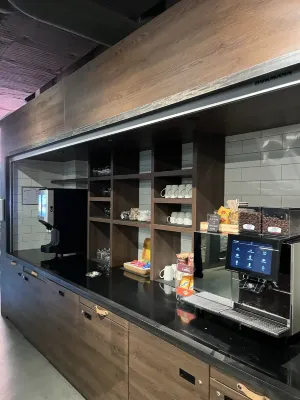 Moxy Lausanne City Espaces publics Photos