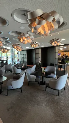 Steigenberger Airport Hotel Amsterdam Öffentliche Flächen Photos
