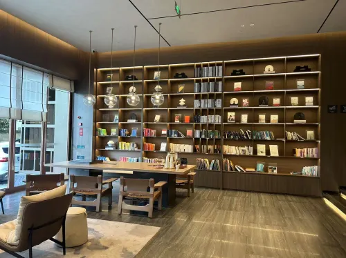 Atour Hotel Zhanjiang Jinshawan Seaview Corridor Public Areas Photos