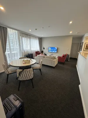 Meriton Suites Kent Street Public Areas Photos