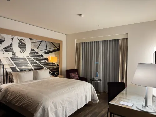 Renaissance Zurich Tower Hotel Rooms Photos