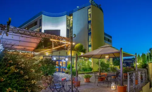 Best Western Blu Hotel Roma Exterior Photos
