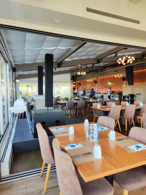 Port Bosphorus Dining Photos