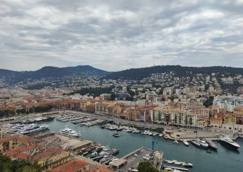 Hôtel ibis budget Nice Aéroport Promenade des Anglais À proximité de l'hôtel Photos