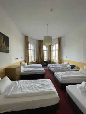 Grand Hostel Berlin Classic Kamar Photos