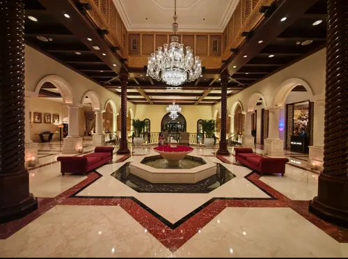 The Ritz-Carlton, Dubai Общественные зоны Photos