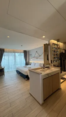 Phi Phi Nice Beach Resort Rooms Photos