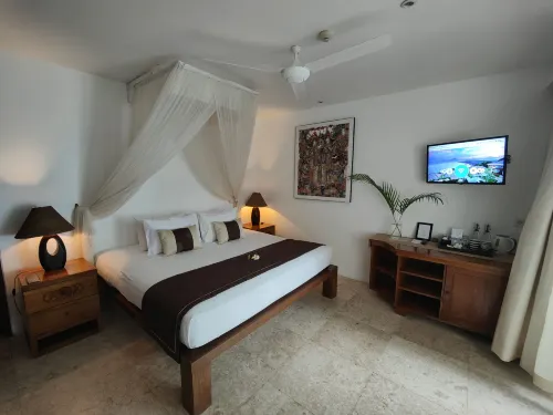 Batu Karang Lembongan Resort & Spa Rooms Photos