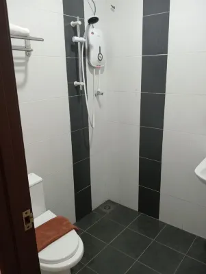 AST Hotel Zimmer Photos