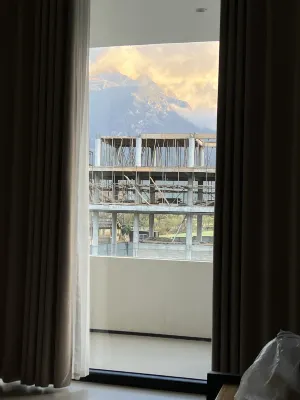醒在山野｜日照金山·雪山觀景民宿 房間 Photos