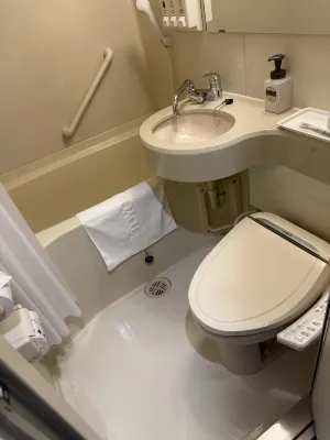 Toyoko Inn Nagasaki Ekimae Huoneet Photos