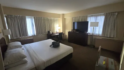 The Manhattan at Times Square Rooms Photos