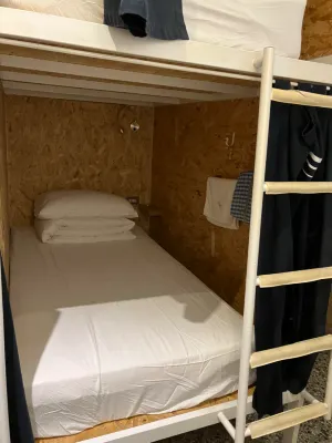 CaoJi Book Inn Rooms Photos