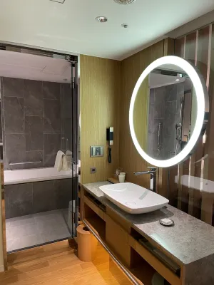 Keio Plaza Hotel Tokyo Kamar Photos