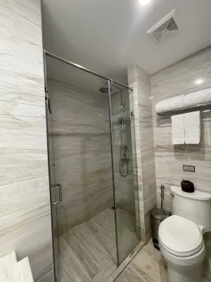 The Oriental Jade Hotel Rooms Photos