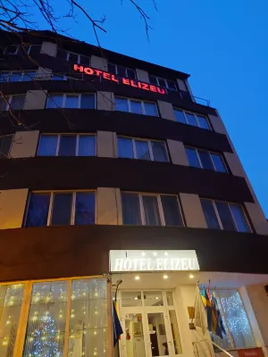 Elizeu Hotel Exterior Photos