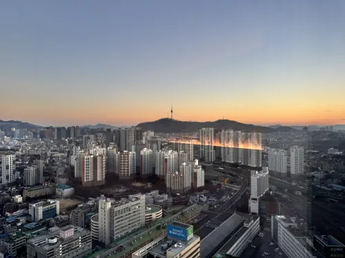 노보텔 스위트 앰배서더 서울 용산 호텔 주변 Photos