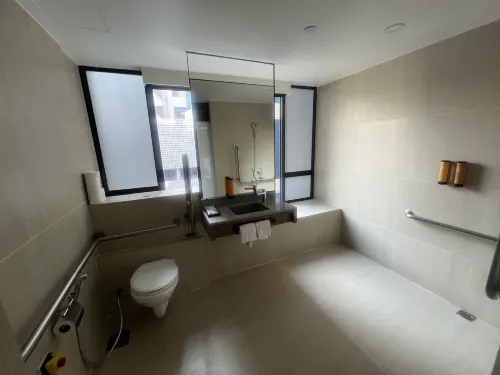 Travelodge Harbourfront Singapore Kamar Photos