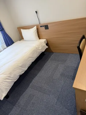 Toyoko Inn Nagasaki Ekimae Huoneet Photos