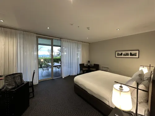 Hilton Lake Taupo Rooms Photos