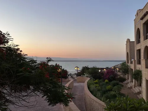 Crowne Plaza Jordan - Dead Sea Resort & Spa Public Areas Photos
