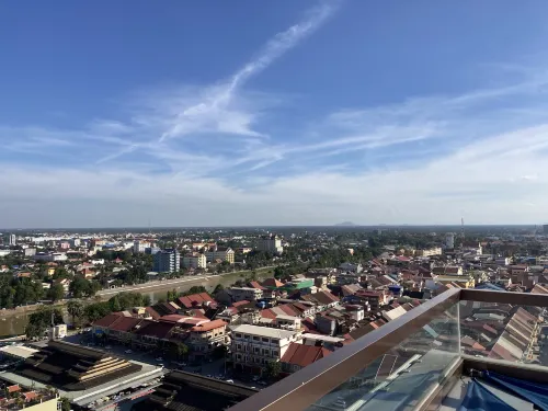 V V Hotel Battambang À proximité de l'hôtel Photos