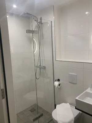 Hotel New Kit Rooms Photos