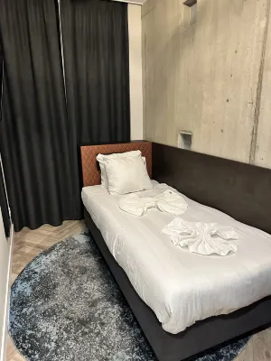 Hotel New Kit Rooms Photos