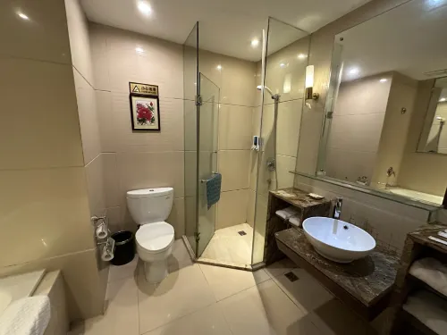 Emperor Hotel Rooms Photos