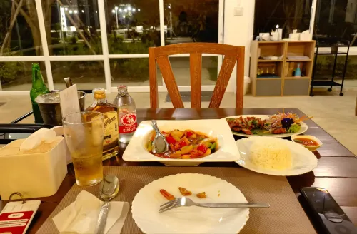 Luck Swan Resort Restauration Photos