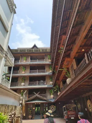 True Siam Rangnam Hotel Extérieur Photos