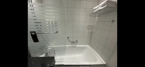 Courtyard by Marriott Munich City Center Rooms Photos