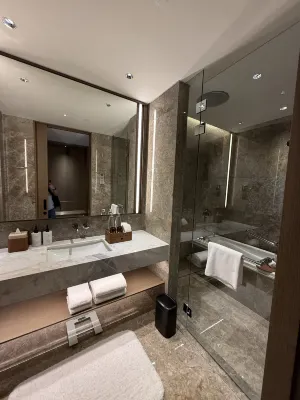 Pan Pacific Jakarta Kamar Photos
