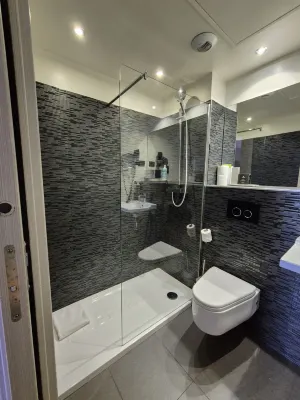 Helussi Hôtel Paris Rooms Photos