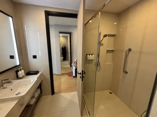 Holiday Inn & Suites Siracha Laemchabang Phòng Photos