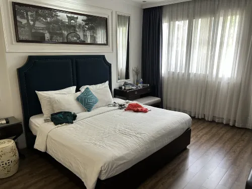 Golden Rooster Hotel Rooms Photos
