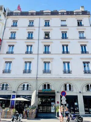 Greet Hotel Lyon Confluence Extérieur Photos