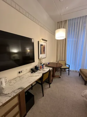 Four Seasons Hotel Madrid Camere Photos